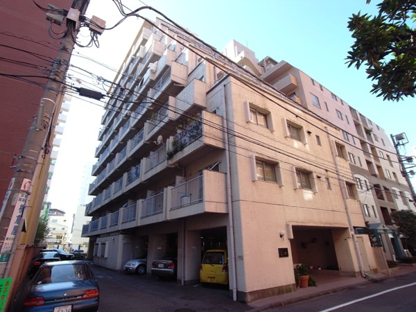 マンション三田